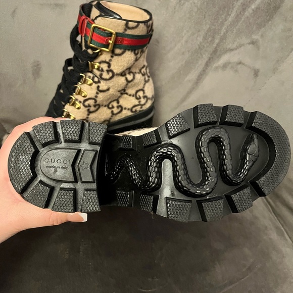 Gucci Trip Logo Bootie - Picture 7 of 14